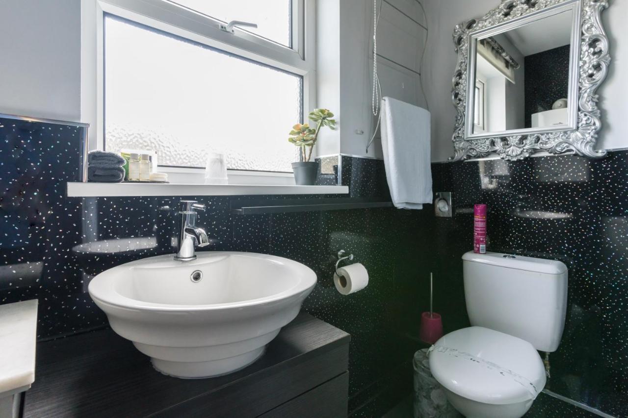 Sea View Ar Lan Y Mor Luxury Apartment Aberystwyth Eksteriør billede