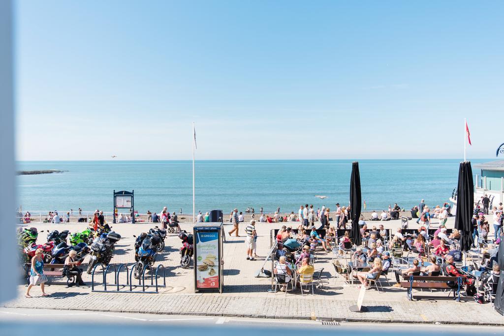 Sea View Ar Lan Y Mor Luxury Apartment Aberystwyth Eksteriør billede